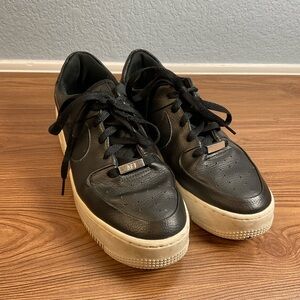Nike Air Force 1 Sage Low Black Leather Platform Sneakers Women’s Size 8.5